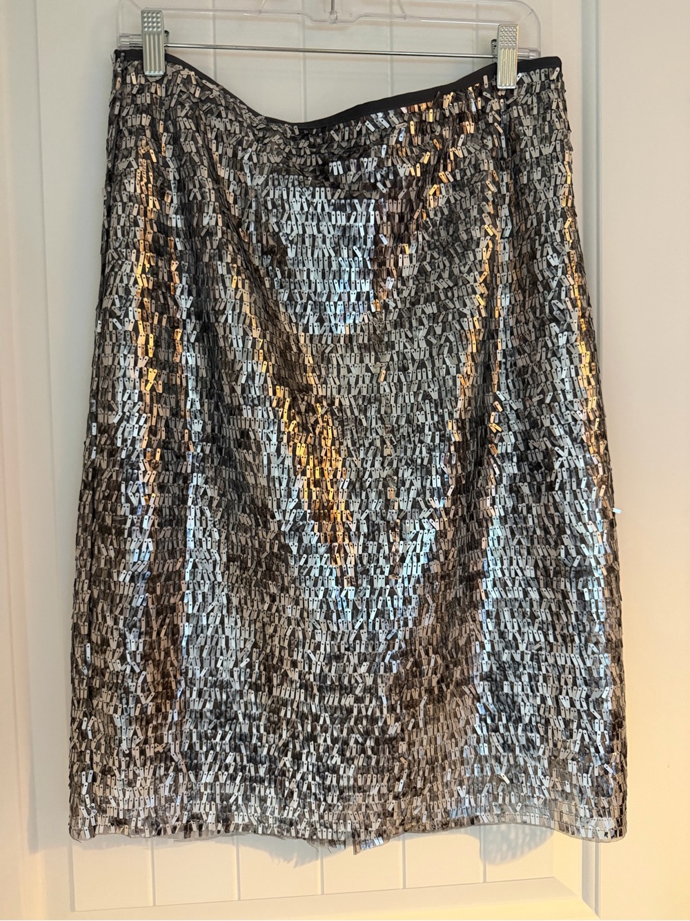 Chico's Stephanie Silver Sequin Pencil Skirt Size 1.5 Glam Party Cocktail